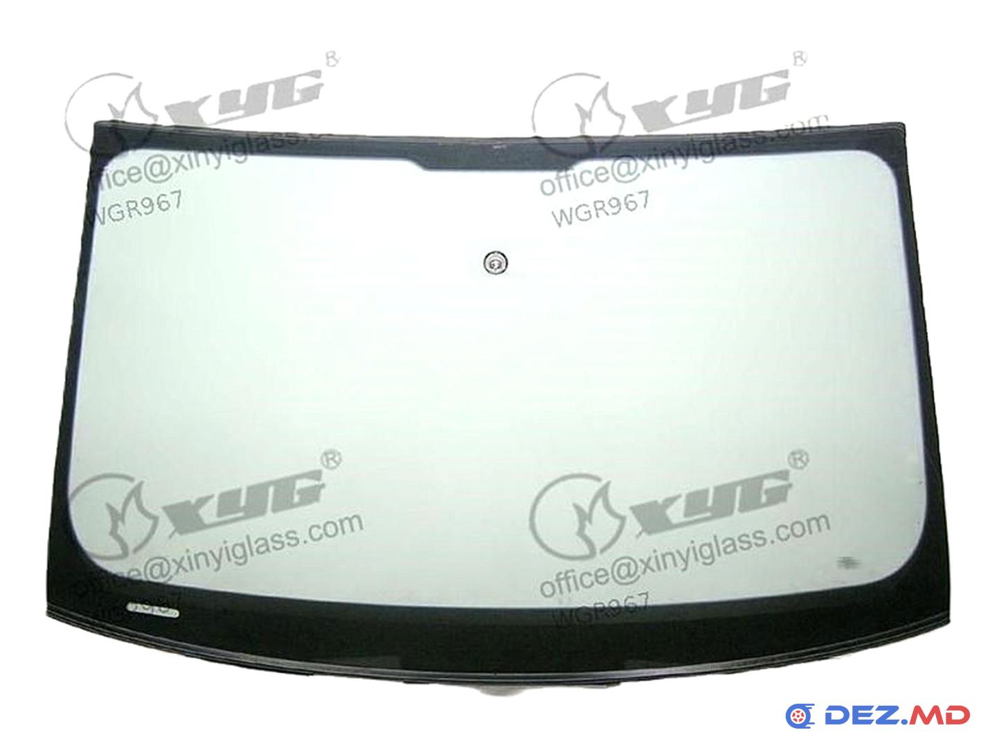 Стекло лобовое AUDI A4 SEDAN 2008-15 (уплотнитель верх/уплотнитель ниж) | XYG, новое
