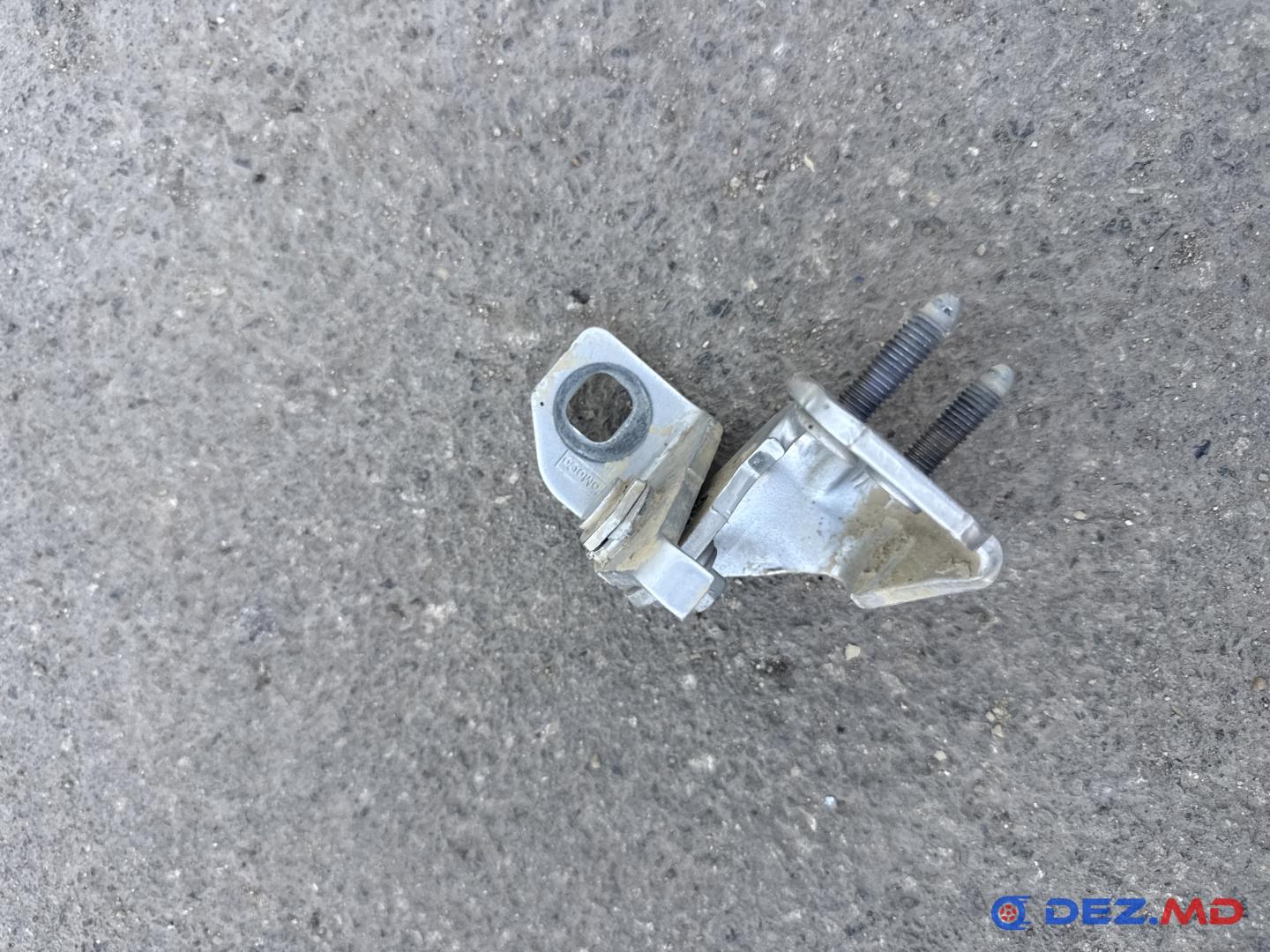 Петля двери, Ford Kuga 2013-2019