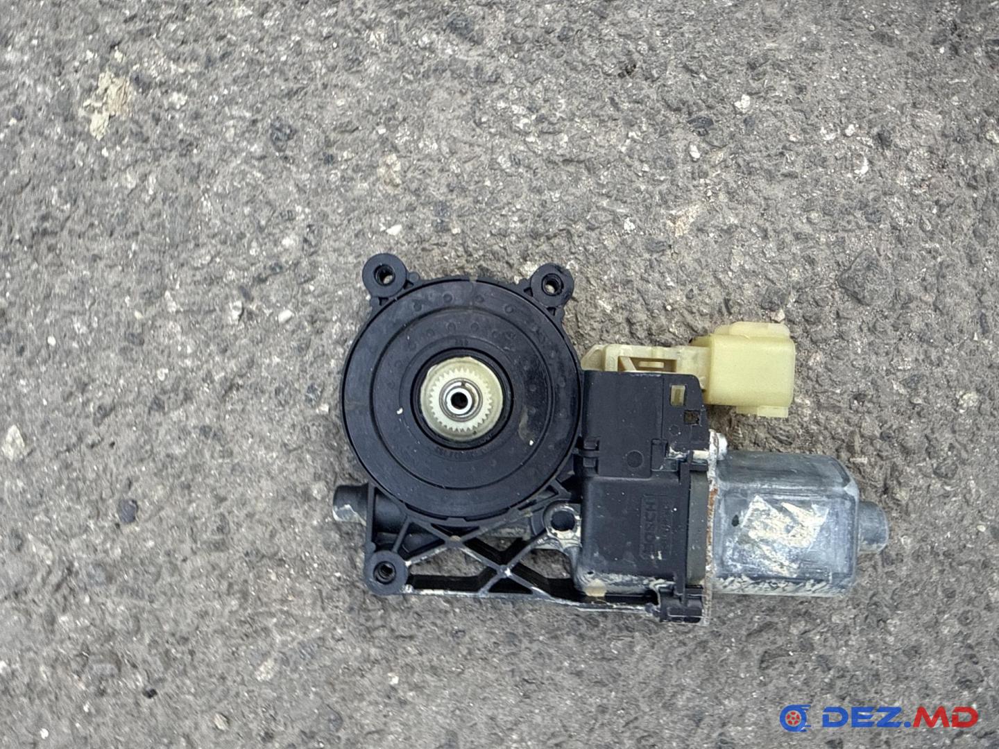Стеклоподъемник, Ford Kuga 2013-2019