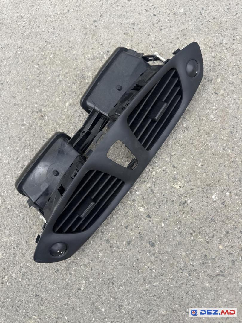 Воздухозаборники, Renault Scenic 3 2009-2016