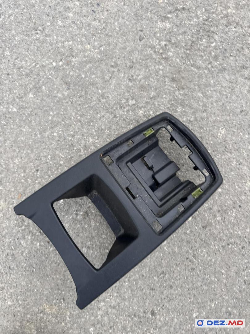 Консоль центральная, Renault Scenic 3 2009-2016