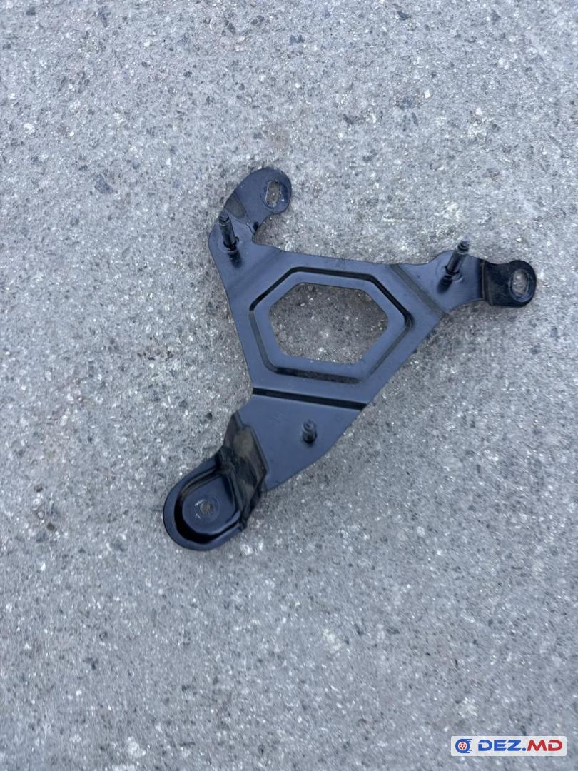 Другое, Toyota C-HR 2016-2023