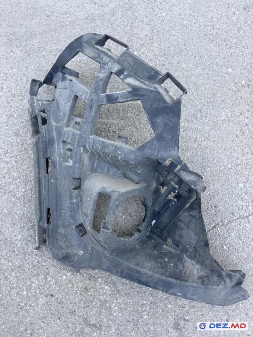 Кронштейн бампера, Renault Scenic 3 2009-2016