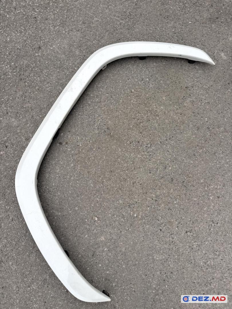 Накладка на крыло, Toyota Land Cruiser 300 2021-202..