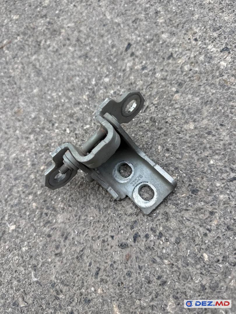 Петля двери, Renault Scenic 3 2009-2016