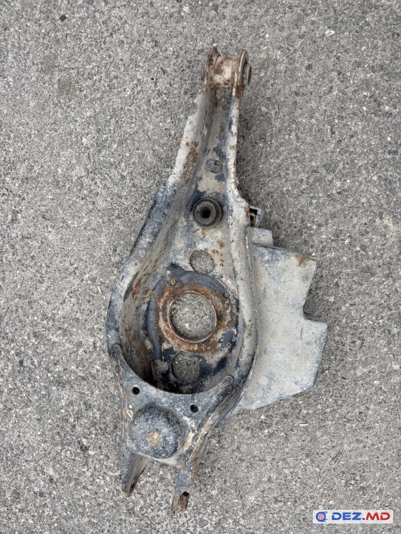 Рычаг подвески, Toyota Rav4 2013-2018