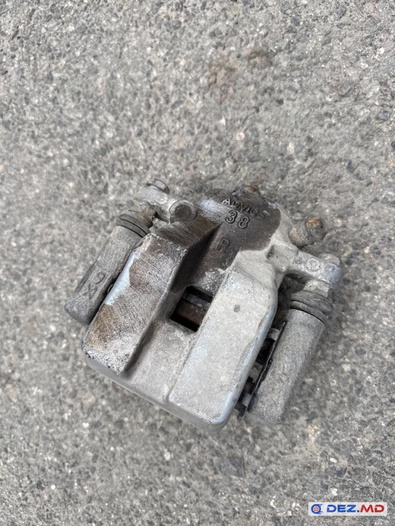 Суппорт, Toyota Rav4 2013-2018