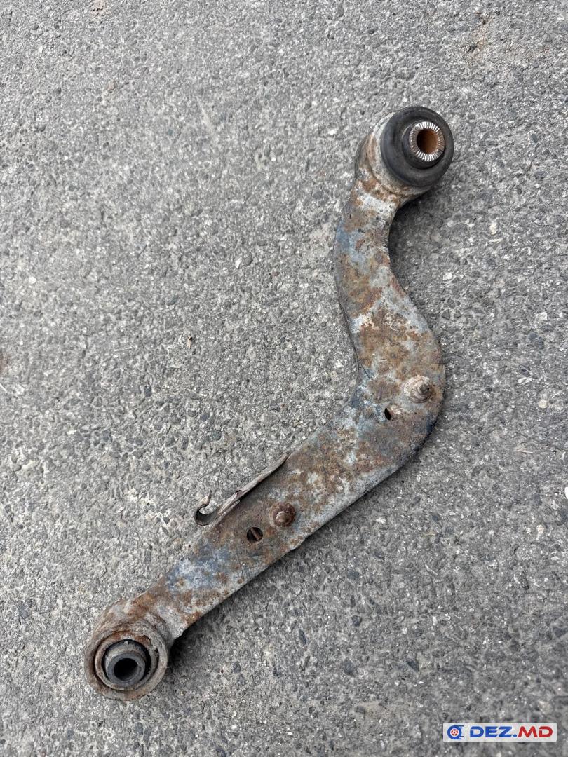 Рычаг подвески, Toyota Rav4 2013-2018