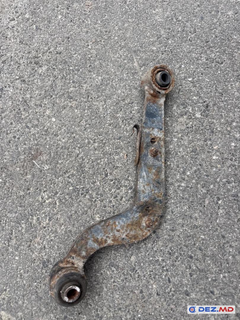 Рычаг подвески, Toyota Rav4 2013-2018