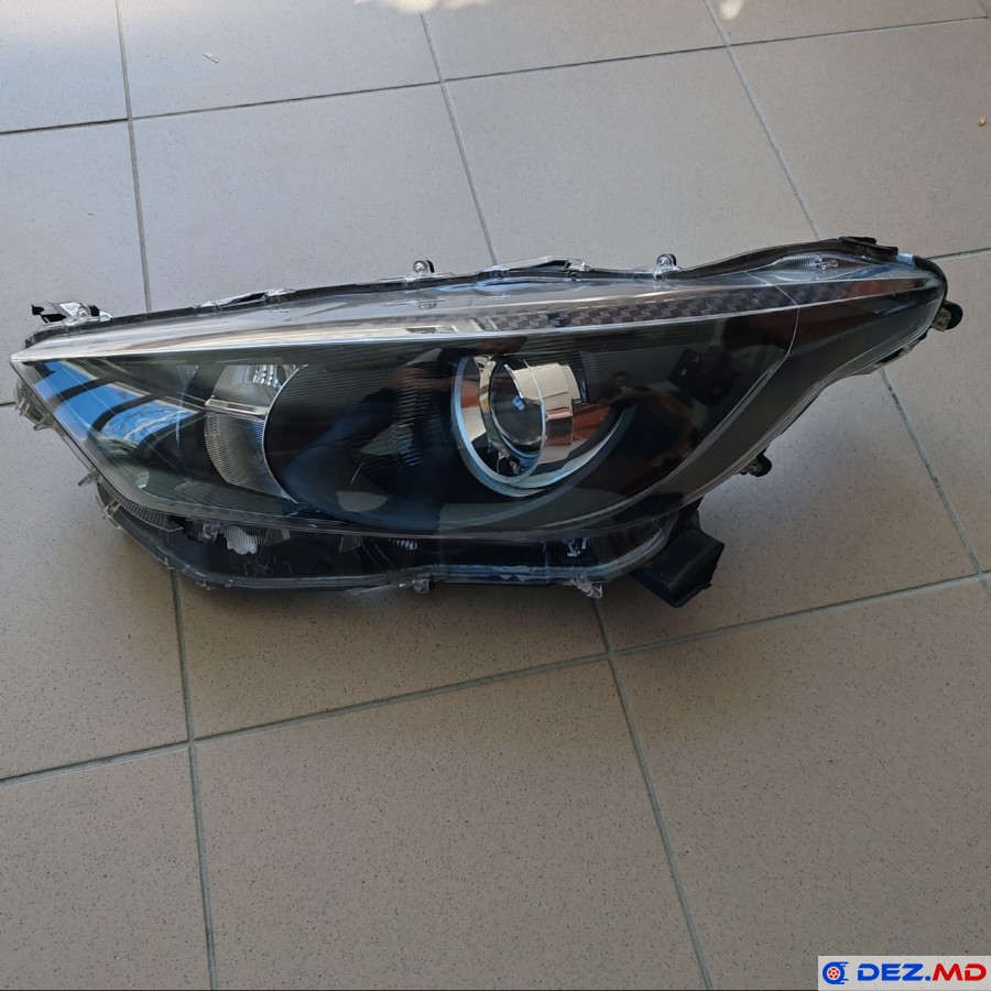 Faruri Stopuri Lumini, Faruri, Toyota C-HR (2016-2023)