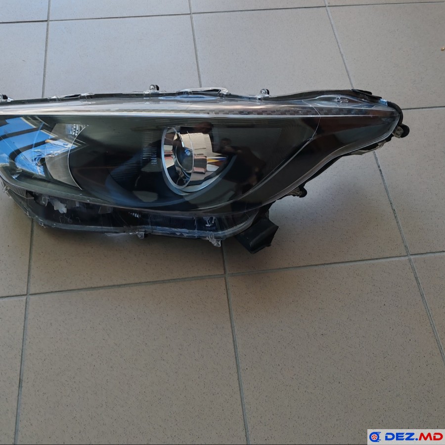 Faruri Stopuri Lumini, Faruri, Toyota C-HR (2016-2023)