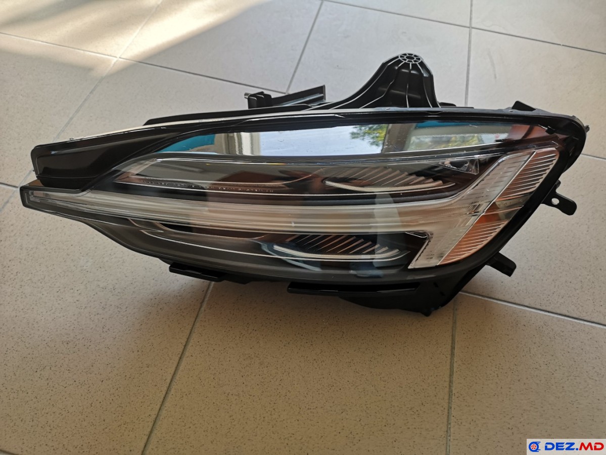 Оптика и освещение, Фара, Volvo S60 (2018-2023)
