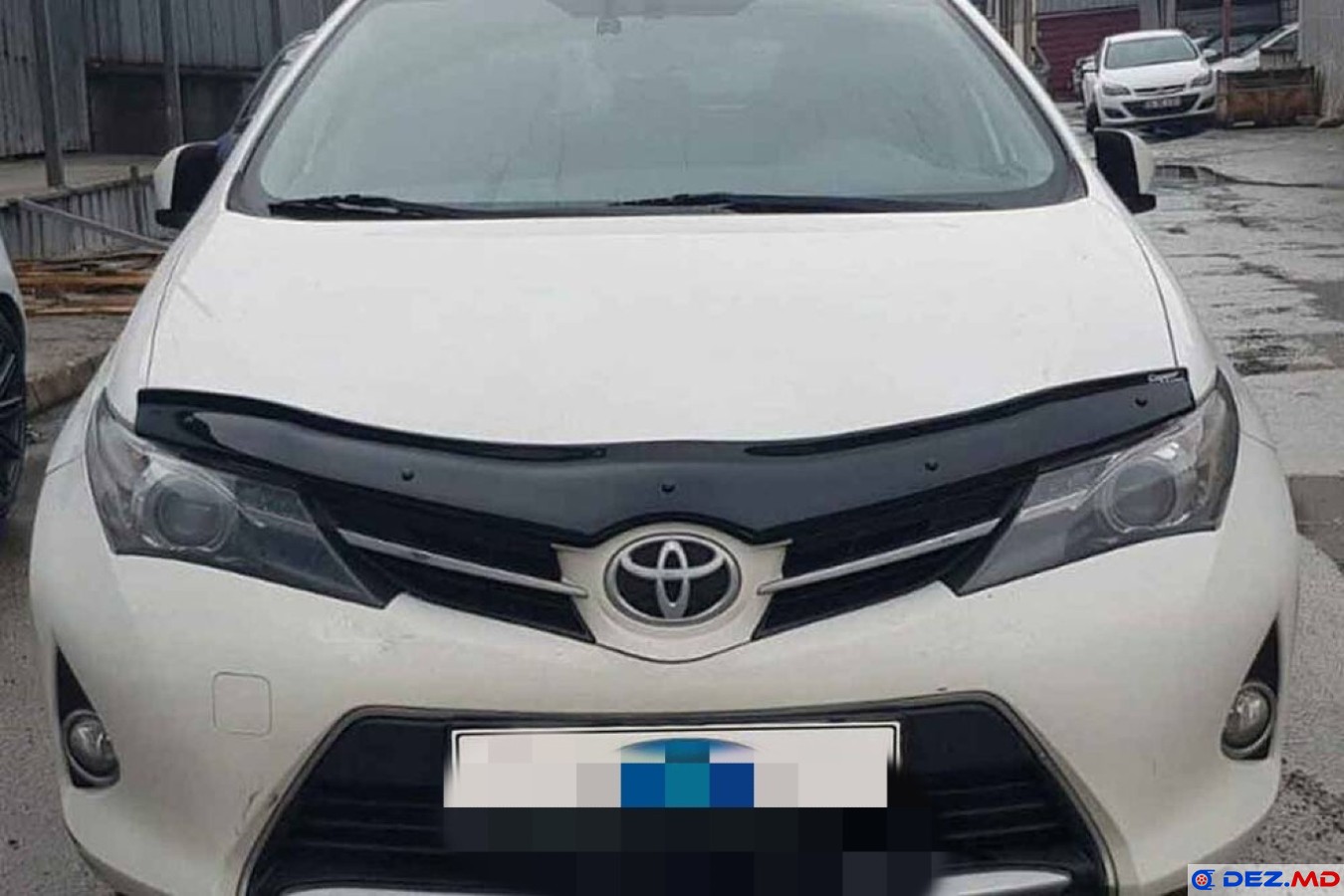 Капот, Капот, Toyota Auris (2012-2017)