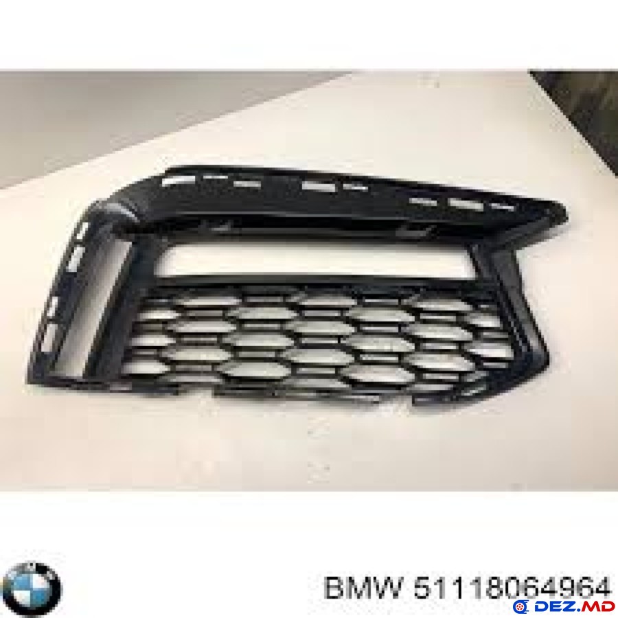 Бампер передний, Решётка /накладка бампера, BMW 5 G30 (2017-2023)