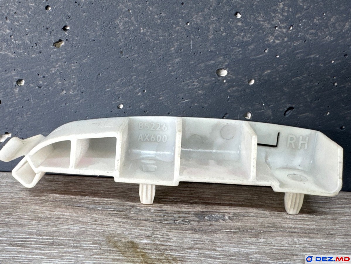 Bara spate, Suport bara spate, Nissan Micra K12 (2002-2010)