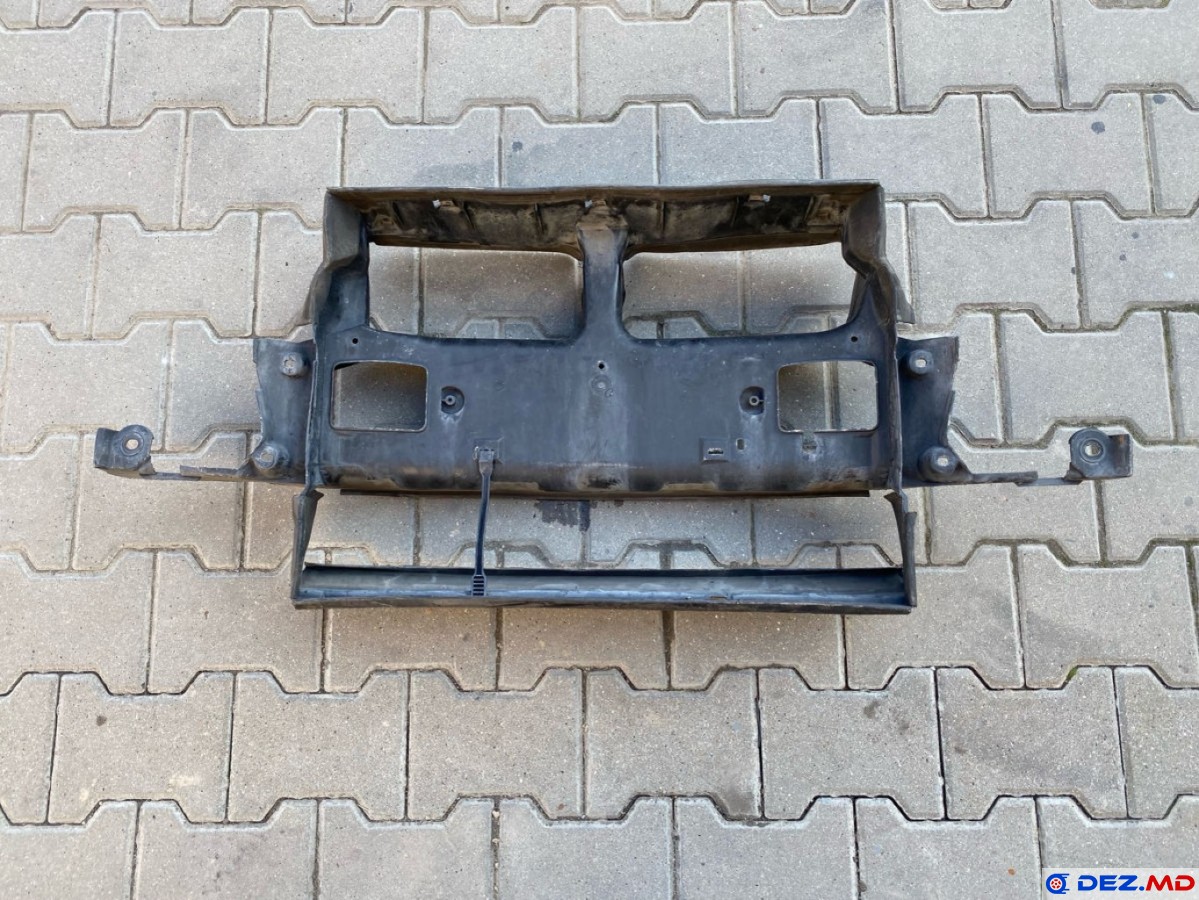 Панель передняя, Зaщита / Накладка передней панели, BMW 7 E38 (1994-2001)