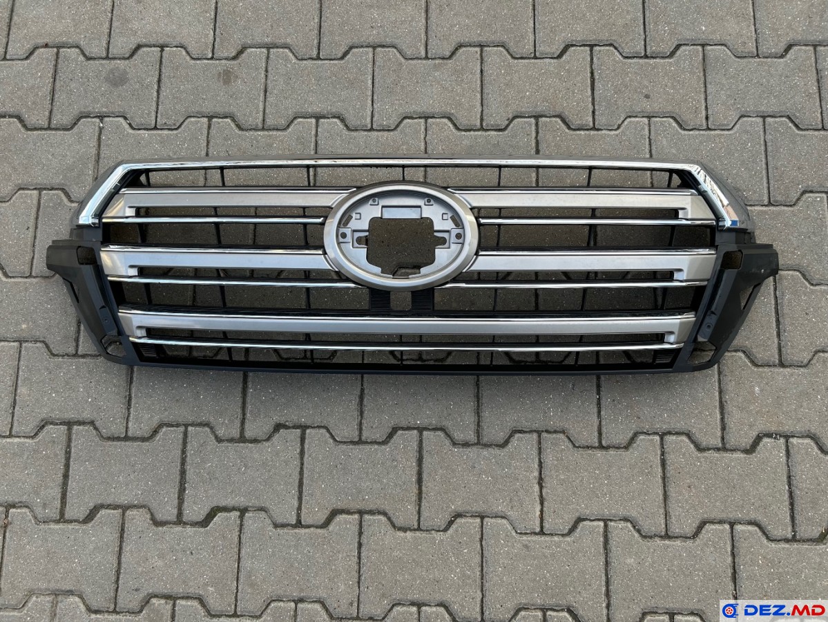 Решетка радиатора, Решeтка радиатора, Toyota Land Cruiser 200 (2007-2021)
