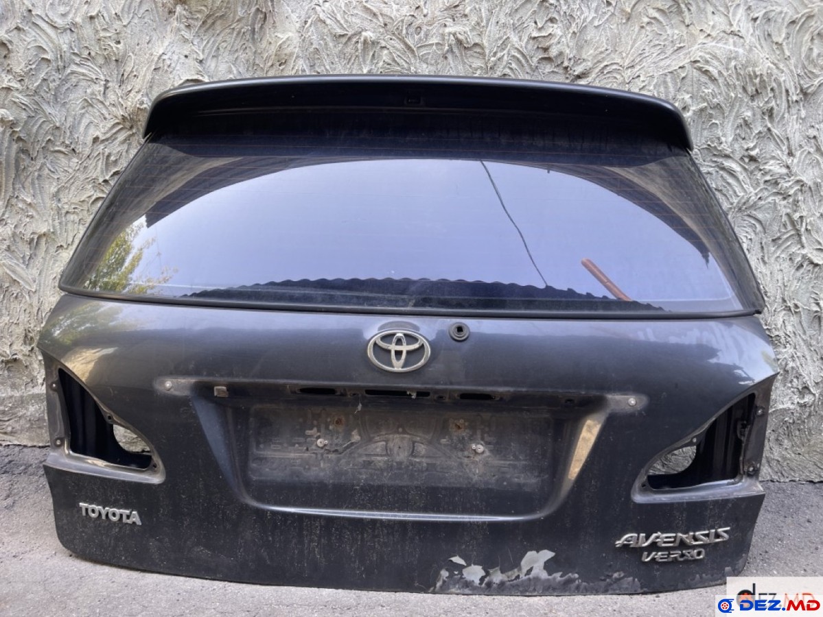 Стекла, Cтекло заднее, Toyota Avensis Verso (2001-2009)