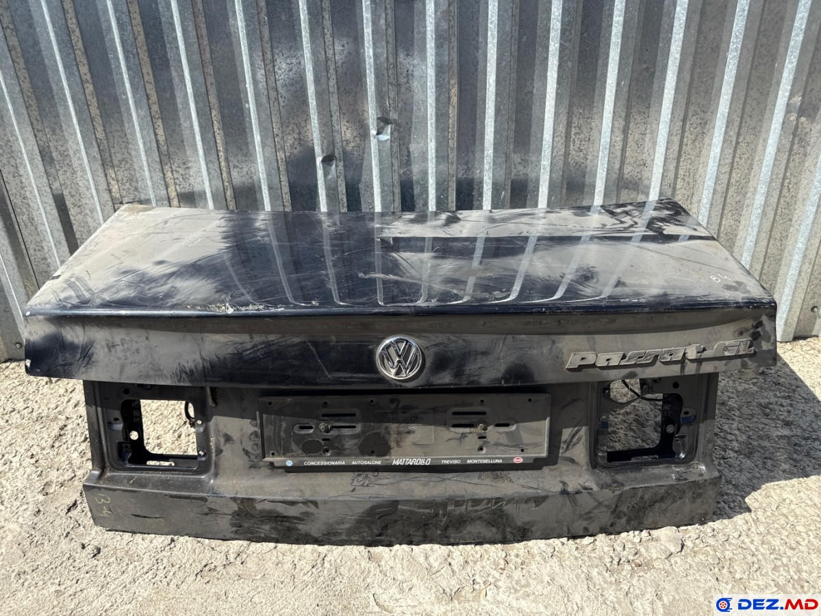 Крышка (дверь) багажника, Крышка (дверь) багажника, VW Passat B4 (1993-1997)