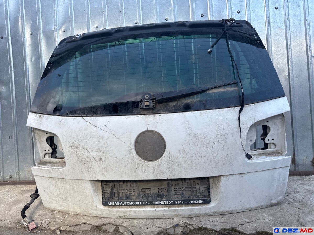 Крышка (дверь) багажника, Крышка (дверь) багажника, VW Touareg (2002-2010)