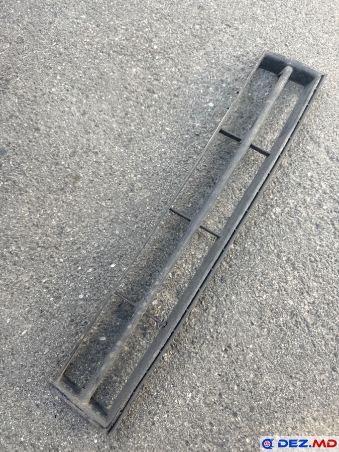 Бампер передний, Решётка /накладка бампера , Skoda Fabia (1999-2007)