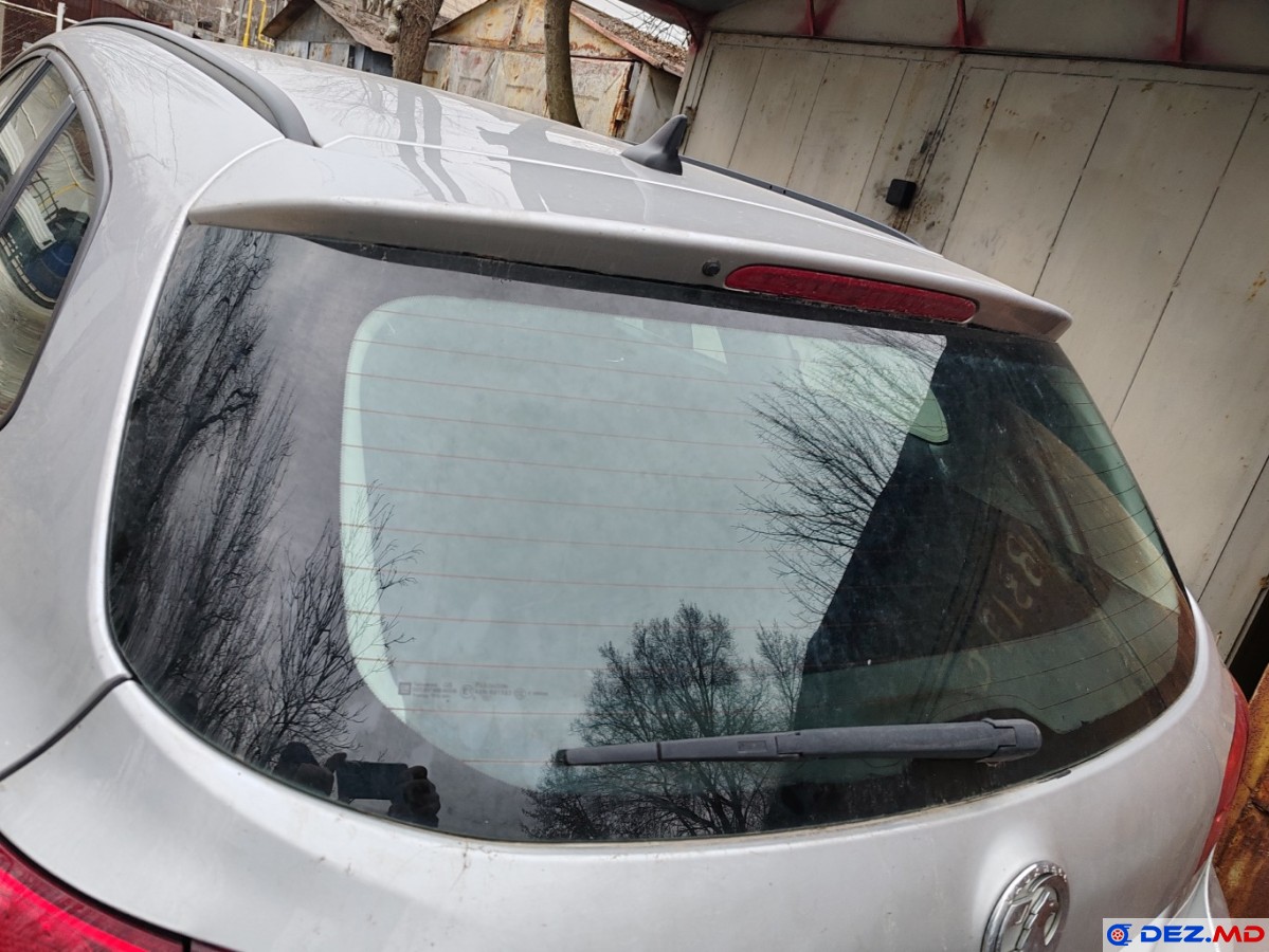 Стекла, Cтекло заднее, Opel Astra J (2010-2014)