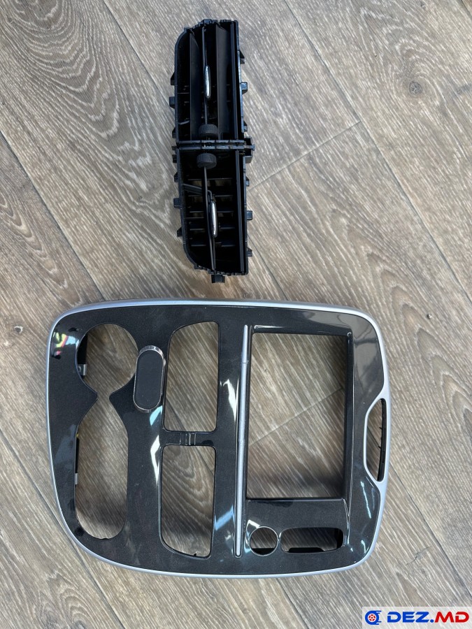 Салон, Консоль центральная, Renault Clio 4  (2012-2019)