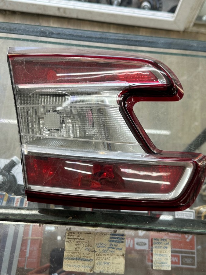 Оптика и освещение, Фонарь задний, Renault Megane 3 (2009-2015)