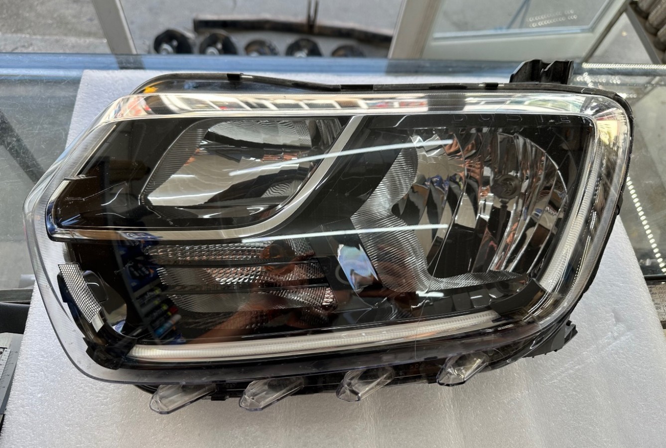 Оптика и освещение, Фара, Dacia Duster (2017-2023)