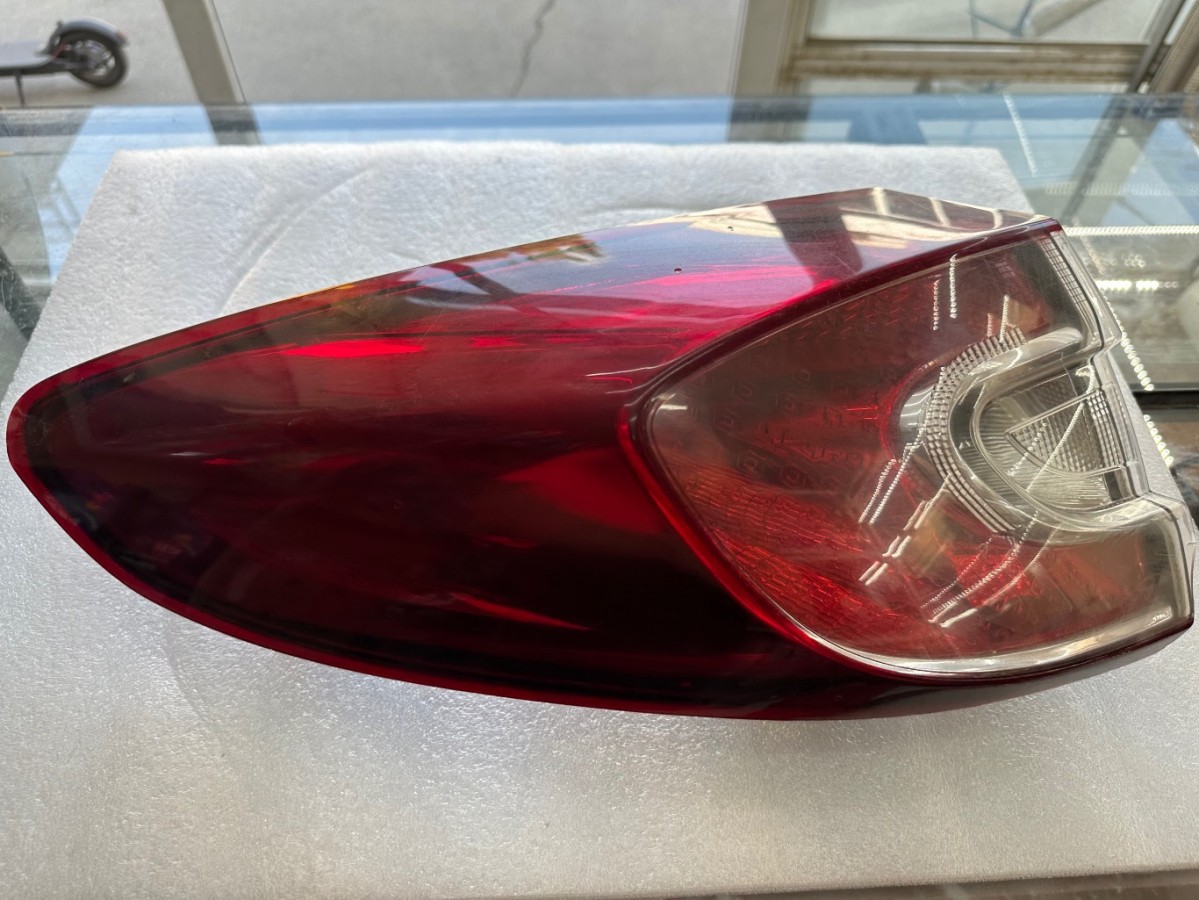 Оптика и освещение, Фонарь задний, Renault Megane 3 (2009-2015)