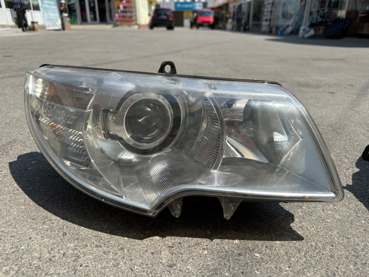Оптика и освещение, Фара, Skoda Superb (2008-2015)