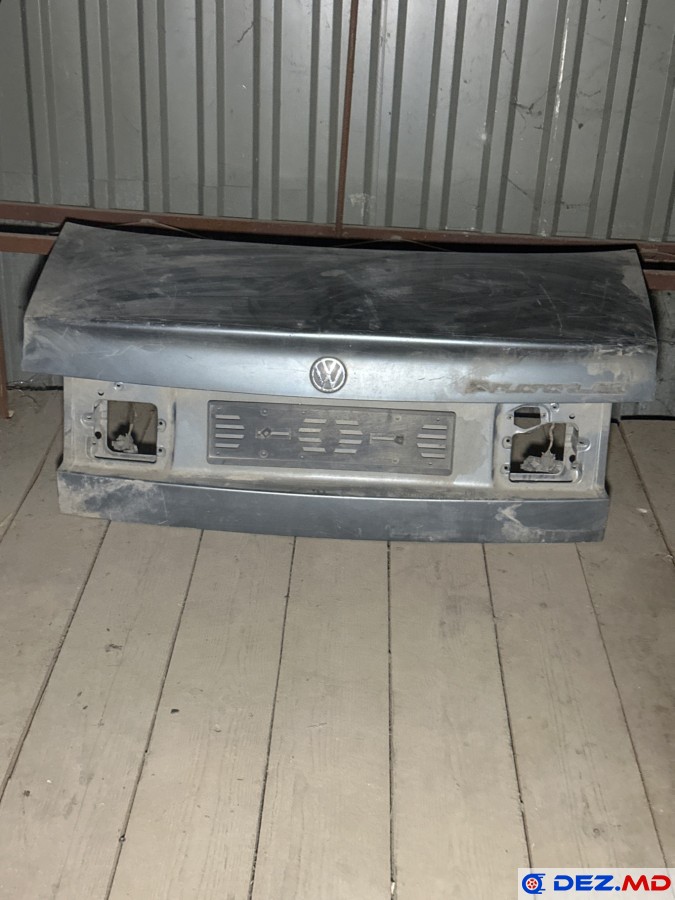 Крышка (дверь) багажника, Крышка (дверь) багажника, VW Passat B4 (1993-1997)