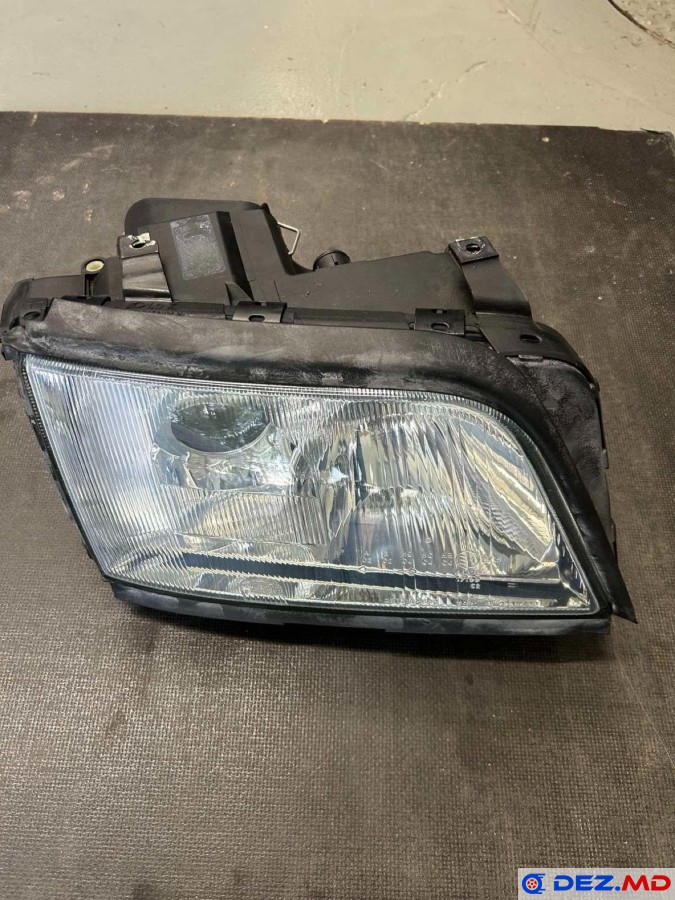 Оптика и освещение, Фара, AUDI A6 (1994-1997) / 4A0 941 030 L