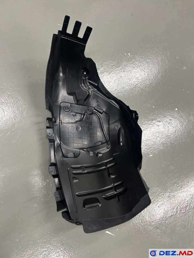 Крыло переднee, Подкрылок, Mercedes-Benz C-W205 (2014-2020) / A 205 690 33 01
