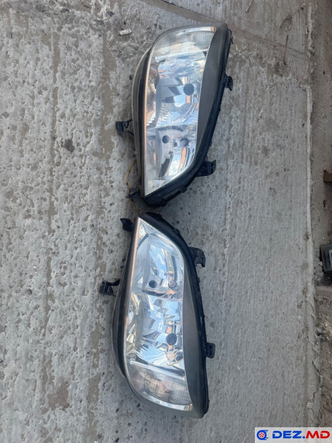 Faruri Stopuri Lumini, Faruri, Opel Zafira A (1999-2005)