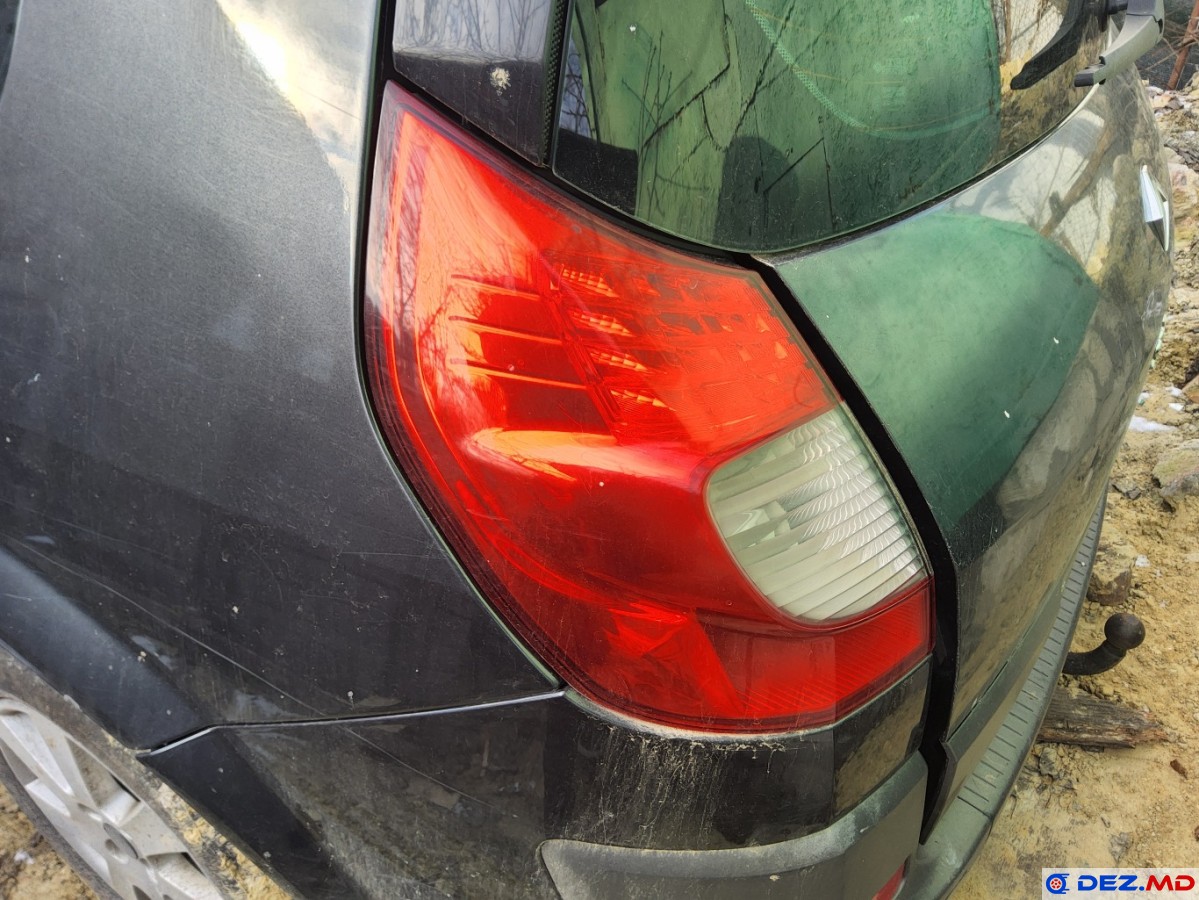 Faruri Stopuri Lumini, Stopuri, Renault Scenic 2 (2003-2009)