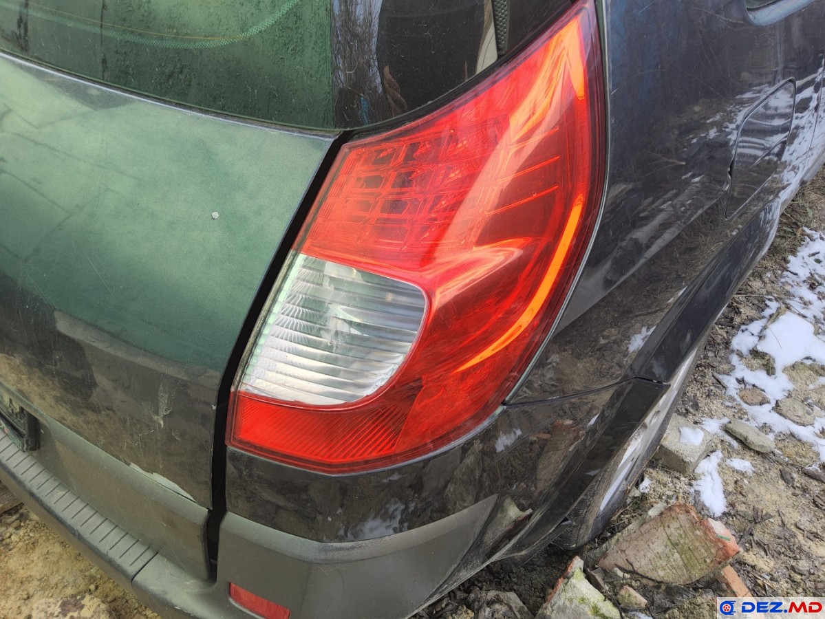 Faruri Stopuri Lumini, Stopuri, Renault Scenic 2 (2003-2009)