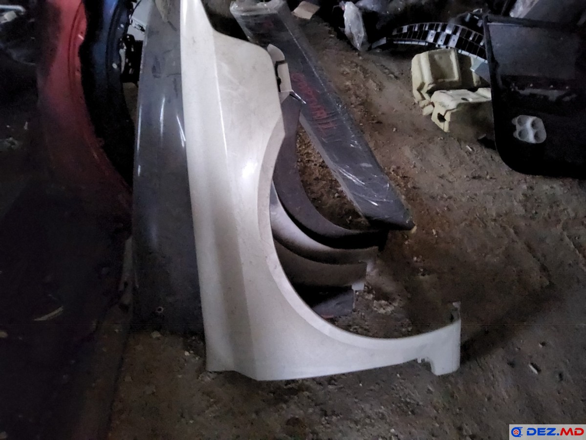 Aripa fata, Aripa fata, Renault Laguna 2 (2000-2007)