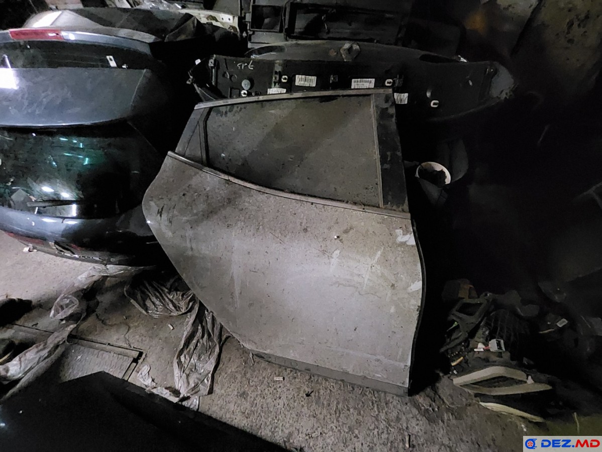 Usa dreapta, Usa dreapta, Renault Clio 5 (2019-202..)