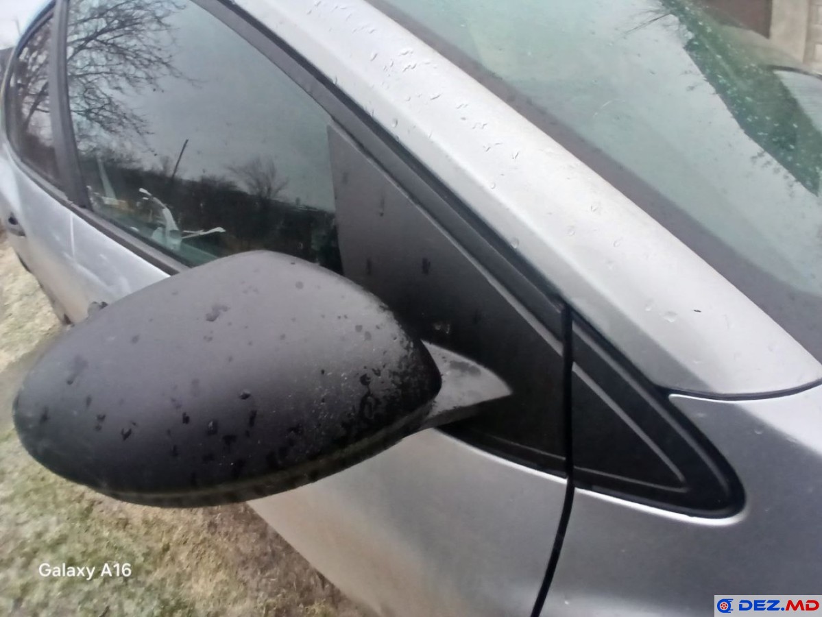 Oglinda, Oglinda, Dacia Logan (2020-2023)