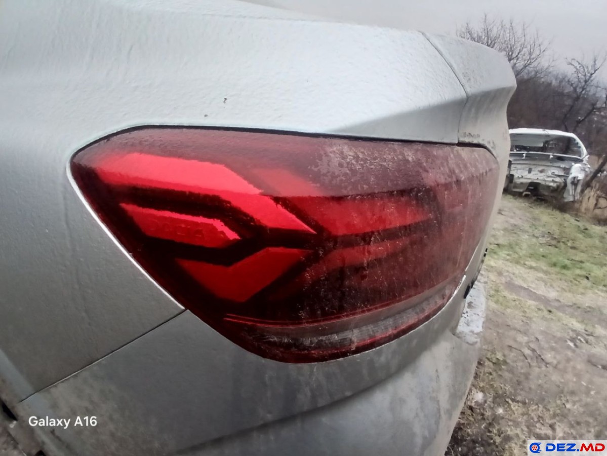 Faruri Stopuri Lumini, Stopuri, Dacia Logan (2020-2023)
