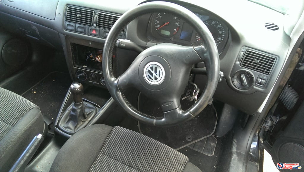 Салон, Рулевое колесо, VW Golf 4 (1997-2003)