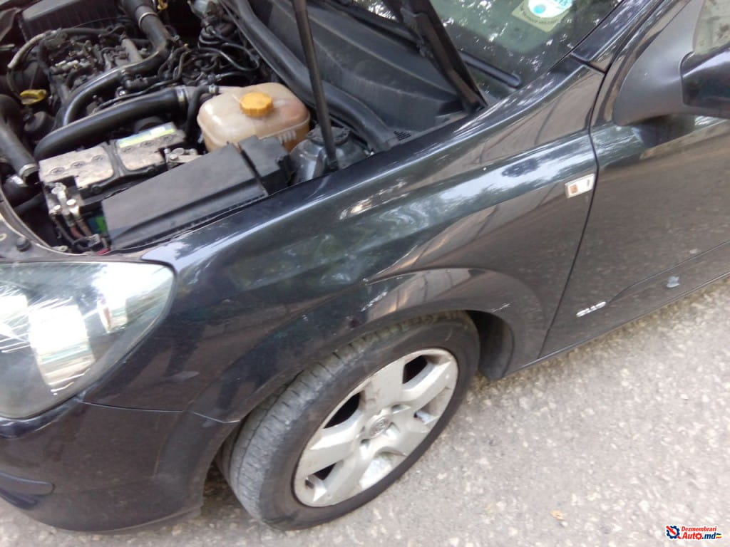 Крыло переднee , Opel Astra H (2004-2010)