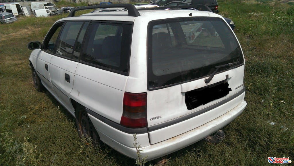 Капот, Замок капота, Opel Astra H (2004-2010)