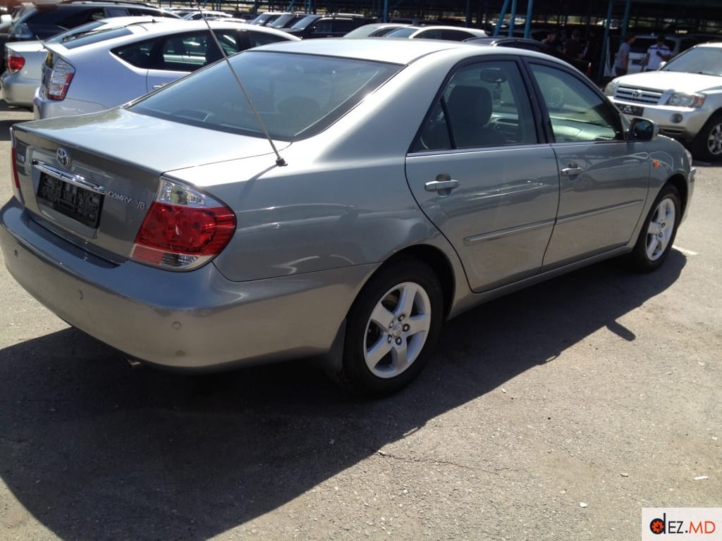 Toyota Camry 2001-2006 DEZMEMBRARI AUTO !!!!!