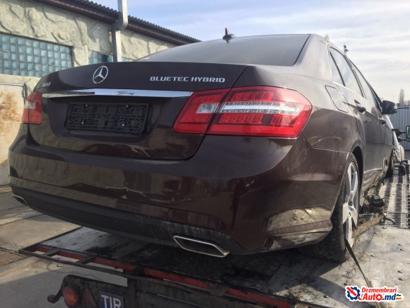 Mercedes-Benz E-Class W212