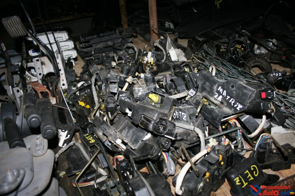 Дверь левая, Стеклоподъемник, Hyundai Matrix (2001-2010)