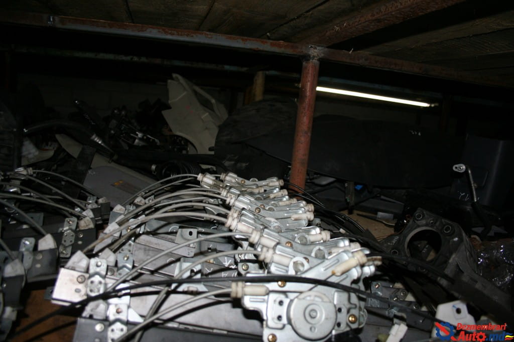 Дверь правая, Стеклоподъемник, Hyundai Matrix (2001-2010)