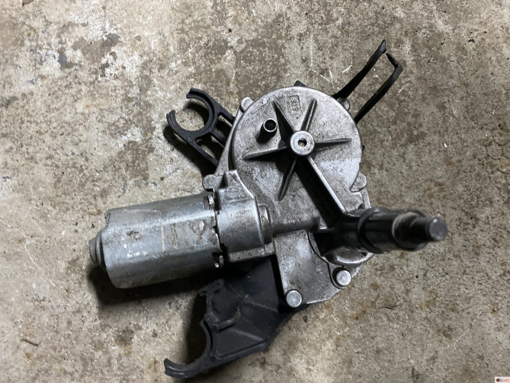 Система очистки стекол , Стеклоочиститель задний, Opel Astra H (2004-2010)