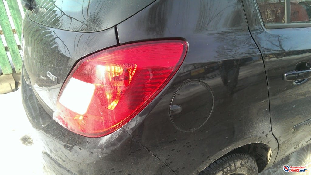 Оптика и освещение, Фонарь задний, Opel Corsa D (2007-2014)
